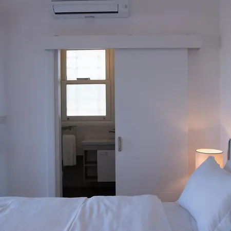 Отель The Blaze Hotel Кешме